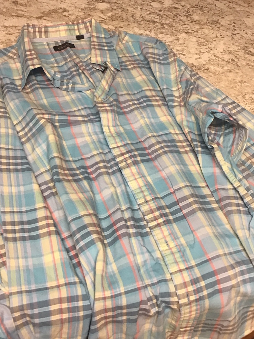 Roundtree & Yorke Pastel Blue Plaid Button-Down Shirt